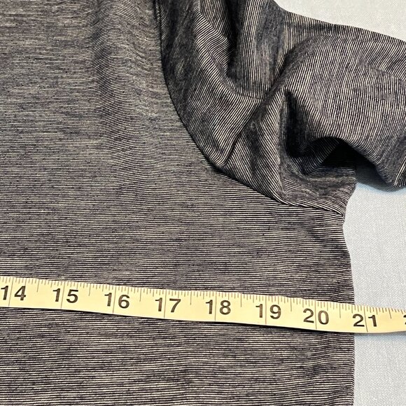 Talbots Women's Top T-Shirt Navy 3/4 Sleeve Round Neck Pullover Size Large - Picture 5 of 6